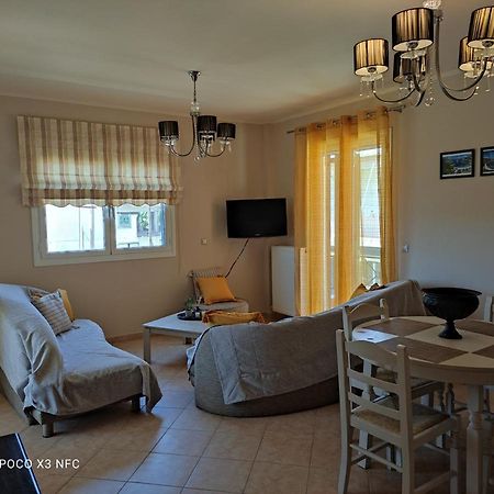 Eliza Apartment Lixouri Ngoại thất bức ảnh