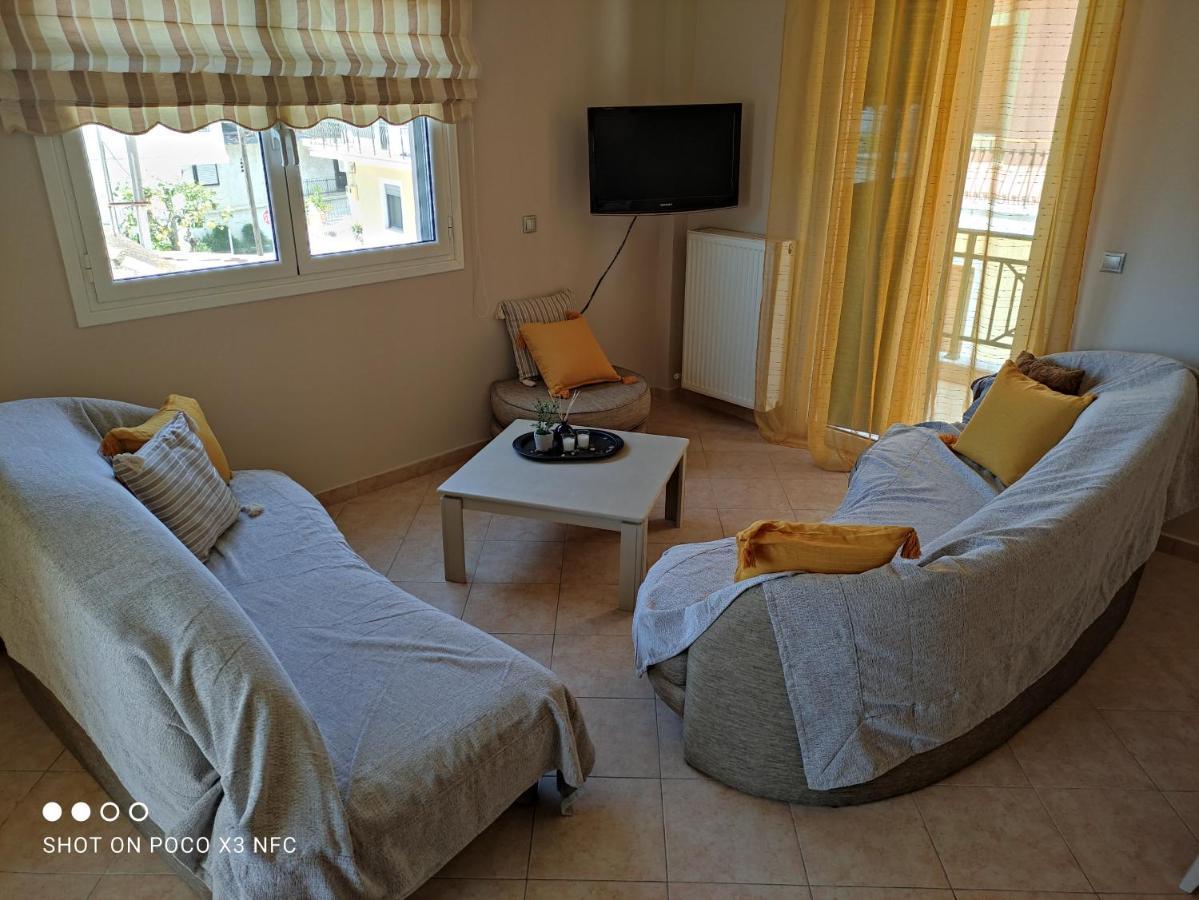 Eliza Apartment Lixouri Ngoại thất bức ảnh